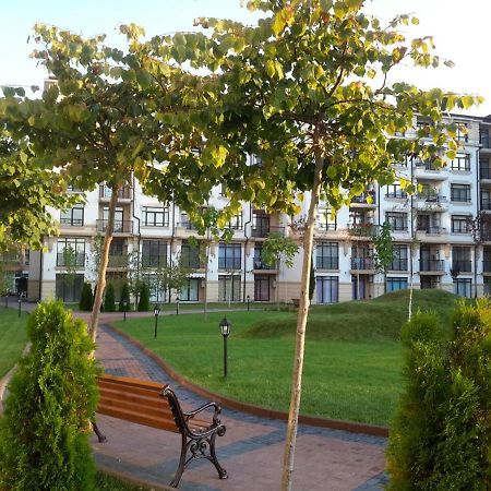 Айвазовский Парк Pomorie Exterior photo